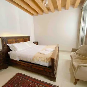 Magnolia Apartment, Easy For Family Venecia