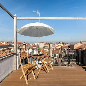 Ihomes Rialto-corte Del Calice-attico Vista Centro Venice